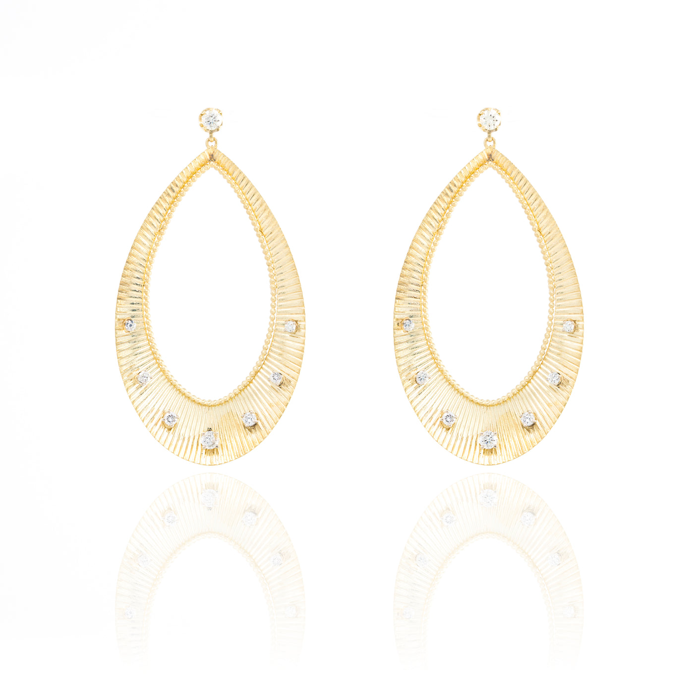Oval Ridge Hoops