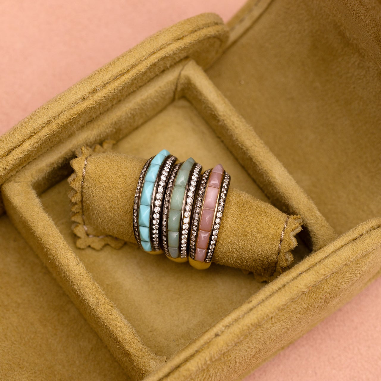 Mini Pyramid Ring