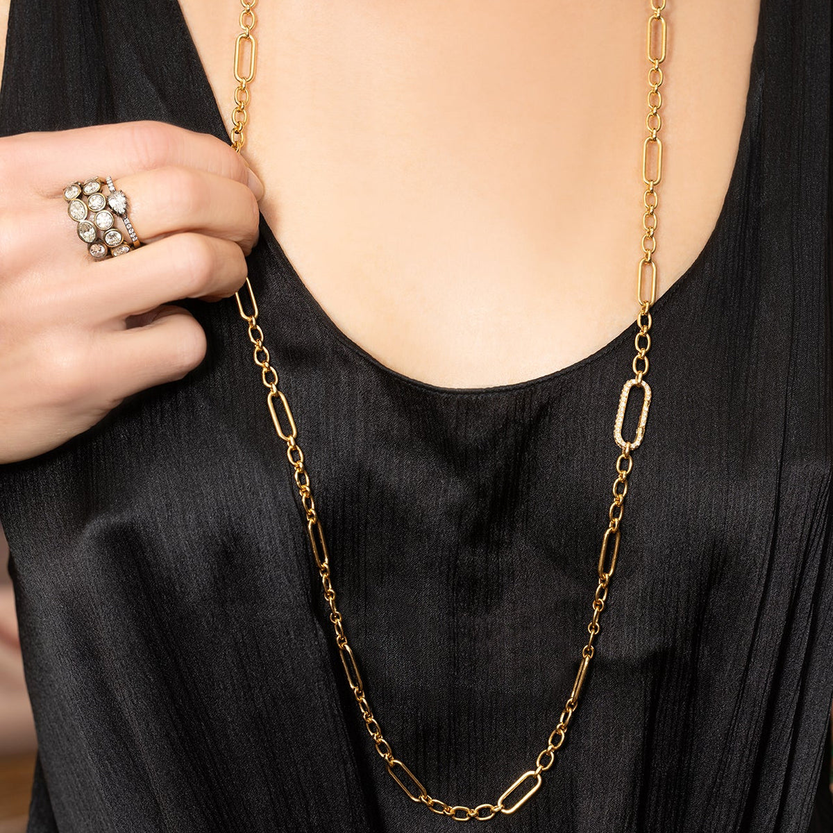 Rectangular Chain with Diamond Link Clasp