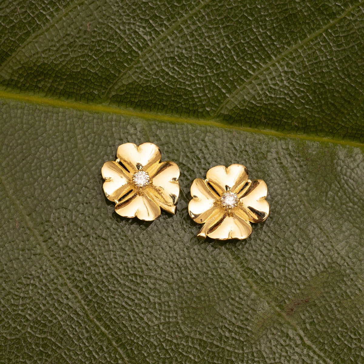Mini Clover Studs