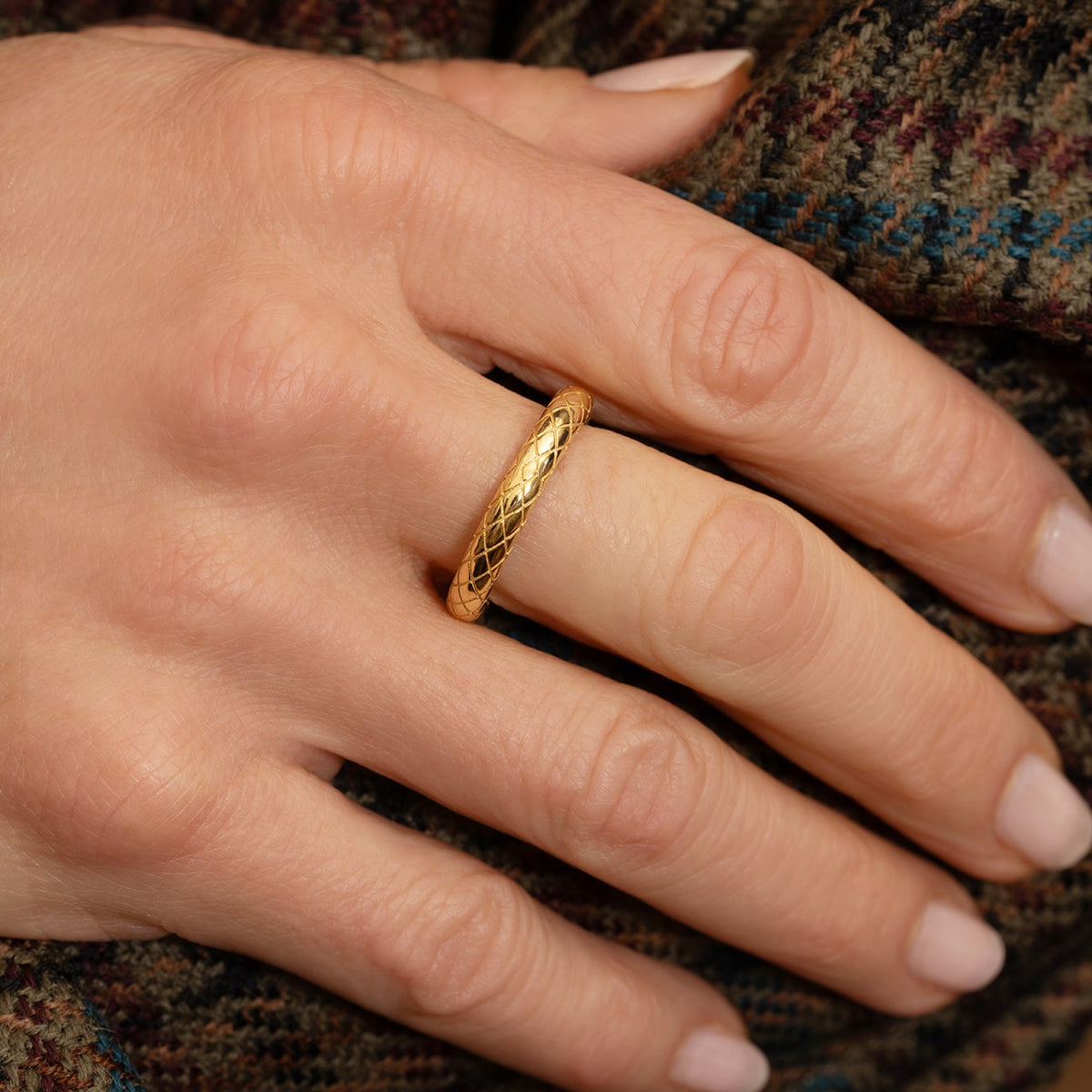 Snake Textured Band