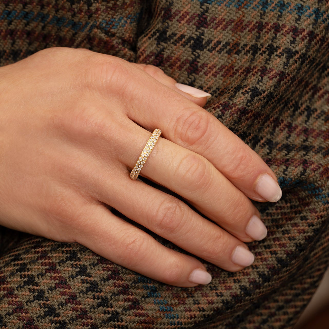 Diamond Snake Textured Band