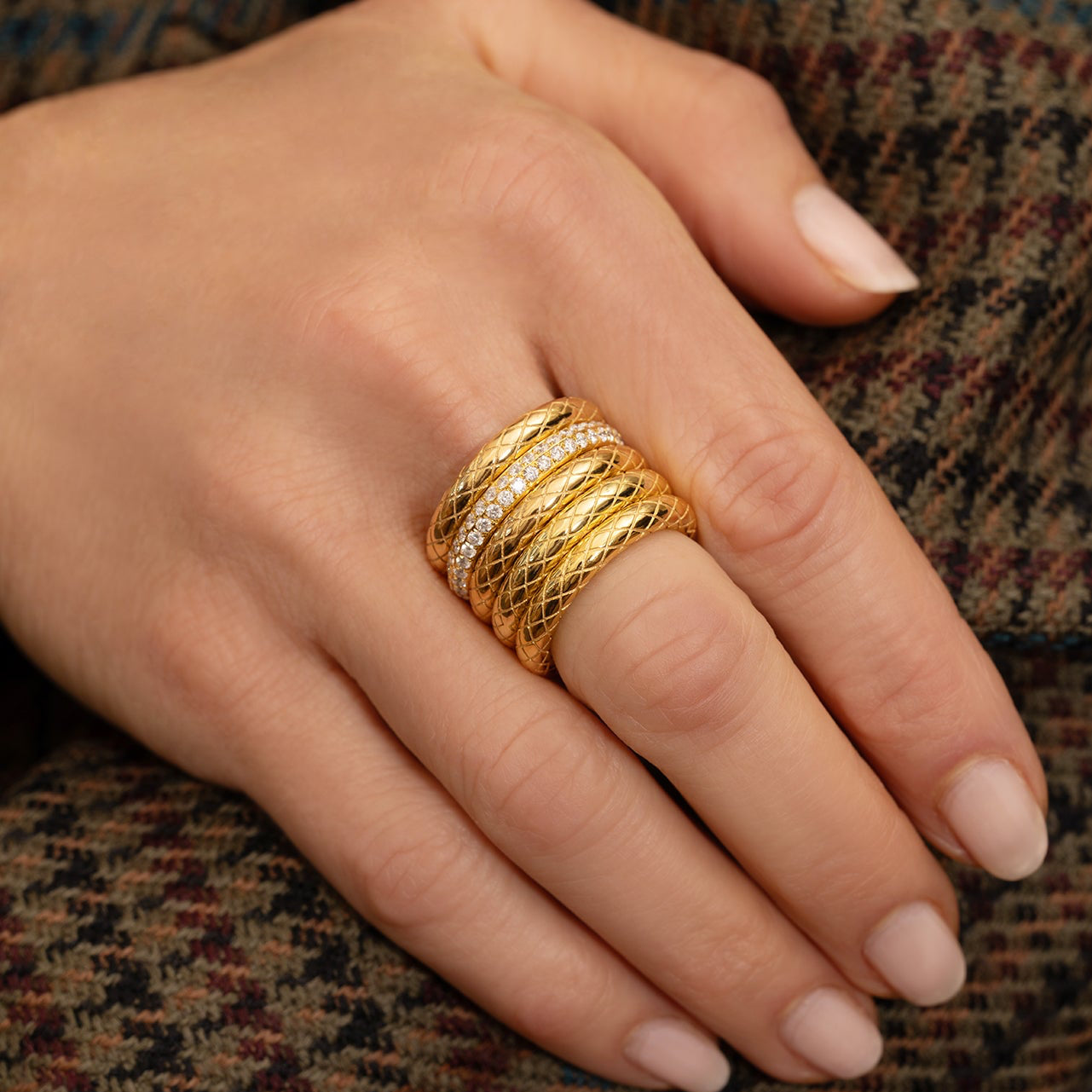 Snake Textured Band