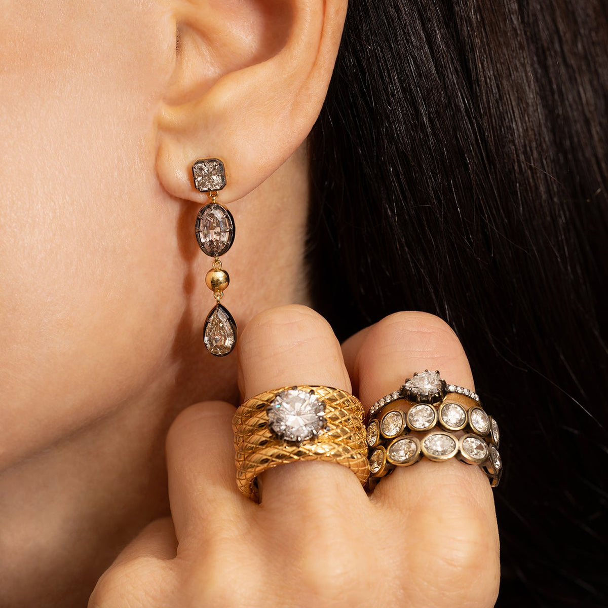 4 Layer Snake Texture Ring with Diamond