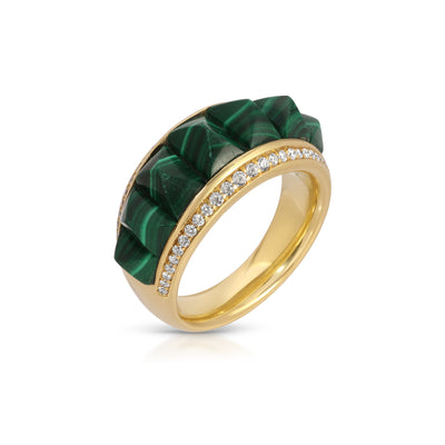 Pyramid Ring