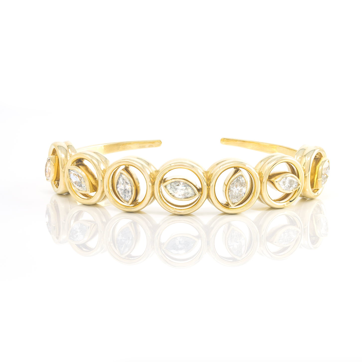 Shadow Max Cuff