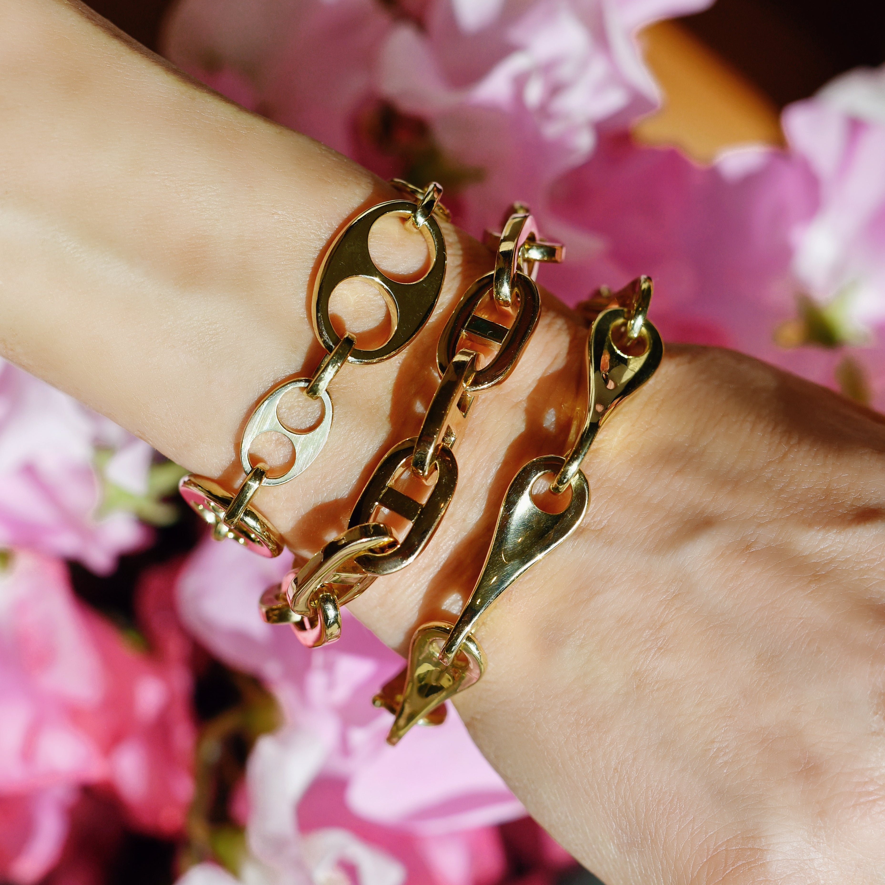 Figure 8 Bracelet